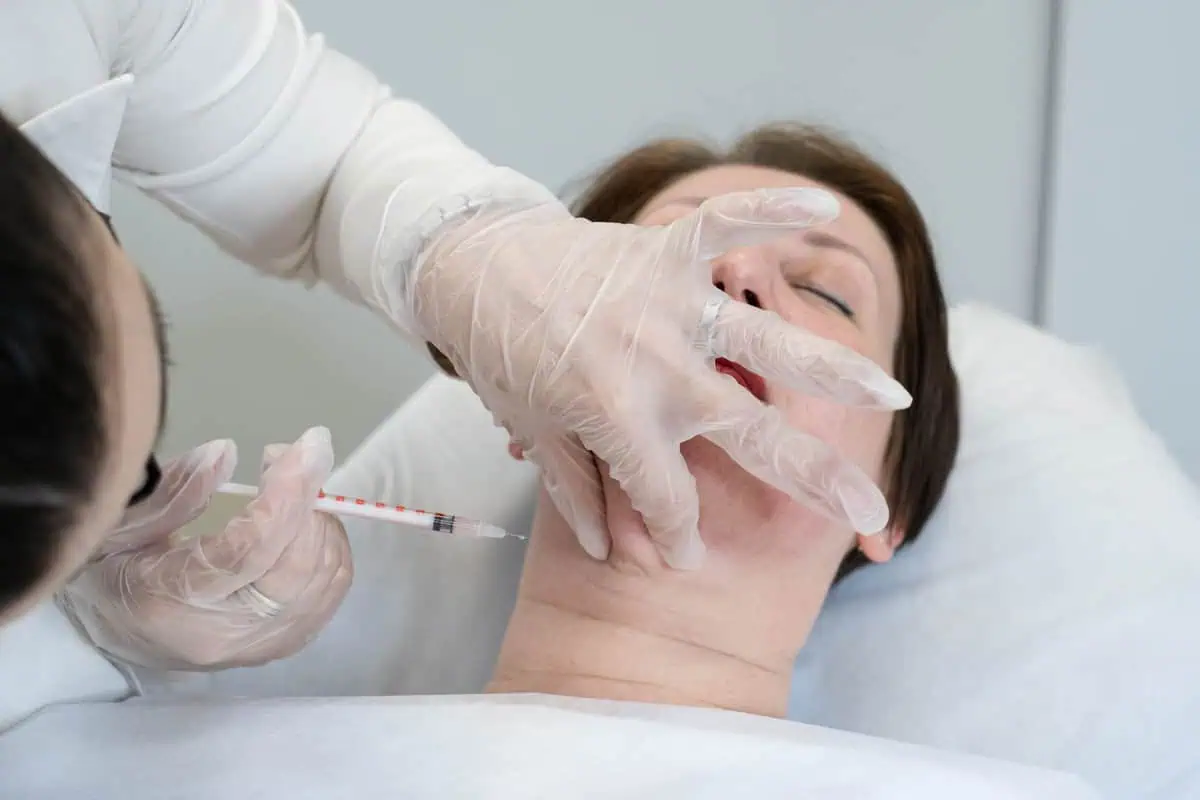 Kybella Treatment in Chicago, IL by House 22 Regenerative Med Spa